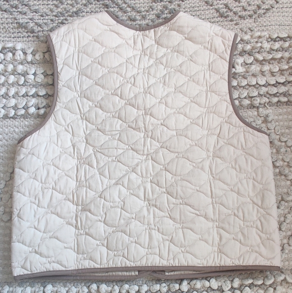 Mate The Label Quilted Organic Cotton Vest Size Small - Picture 5 of 7